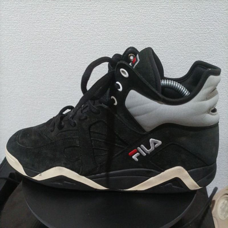 Sepatu Basket Fila Cage Retro