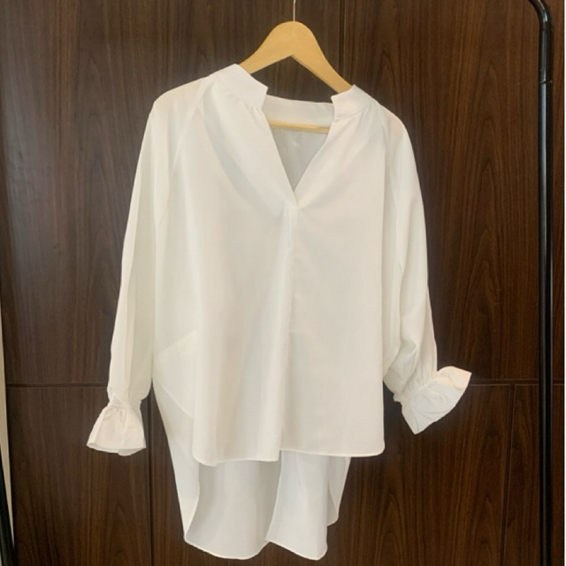 Kemeja Oversize Putih