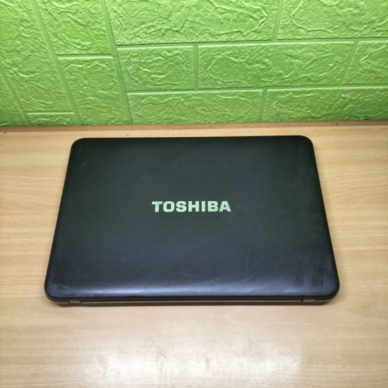 Kesing Case Casing Laptop Toshiba Satellite C800D C800 C840 C840D