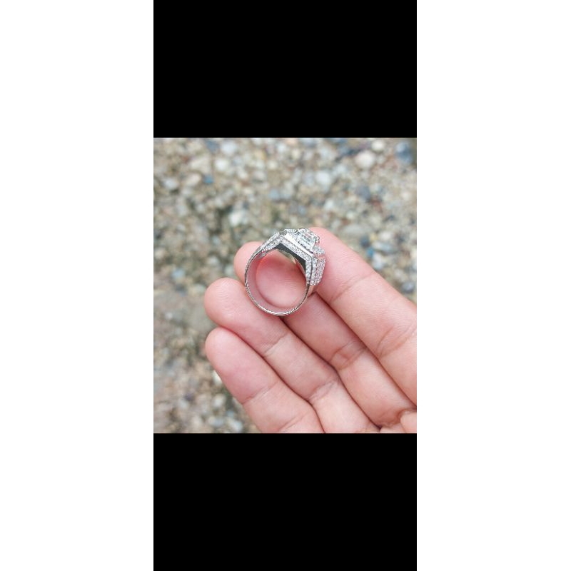 cincin cowok emas berlian super