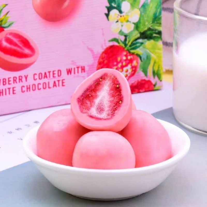 Cokelat Beryl's [EXP 01/2027] Beryl's Freeze Dried Strawberry Coated White Chocolate 80g Matcha Read