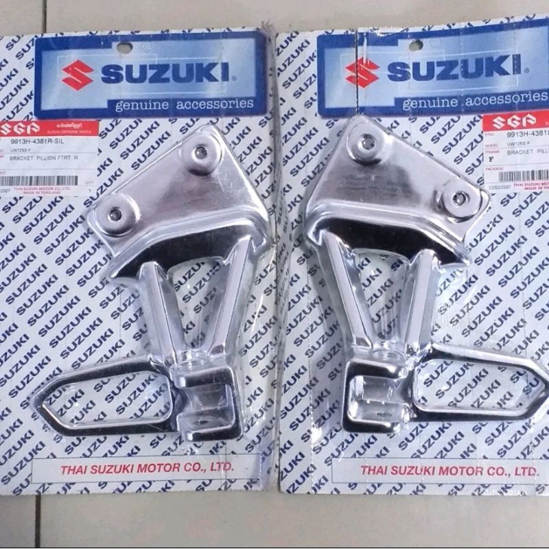 Sepasang Braket Bracket Footstep Belakang Motor Suzuki Skywave Krom Original SGA