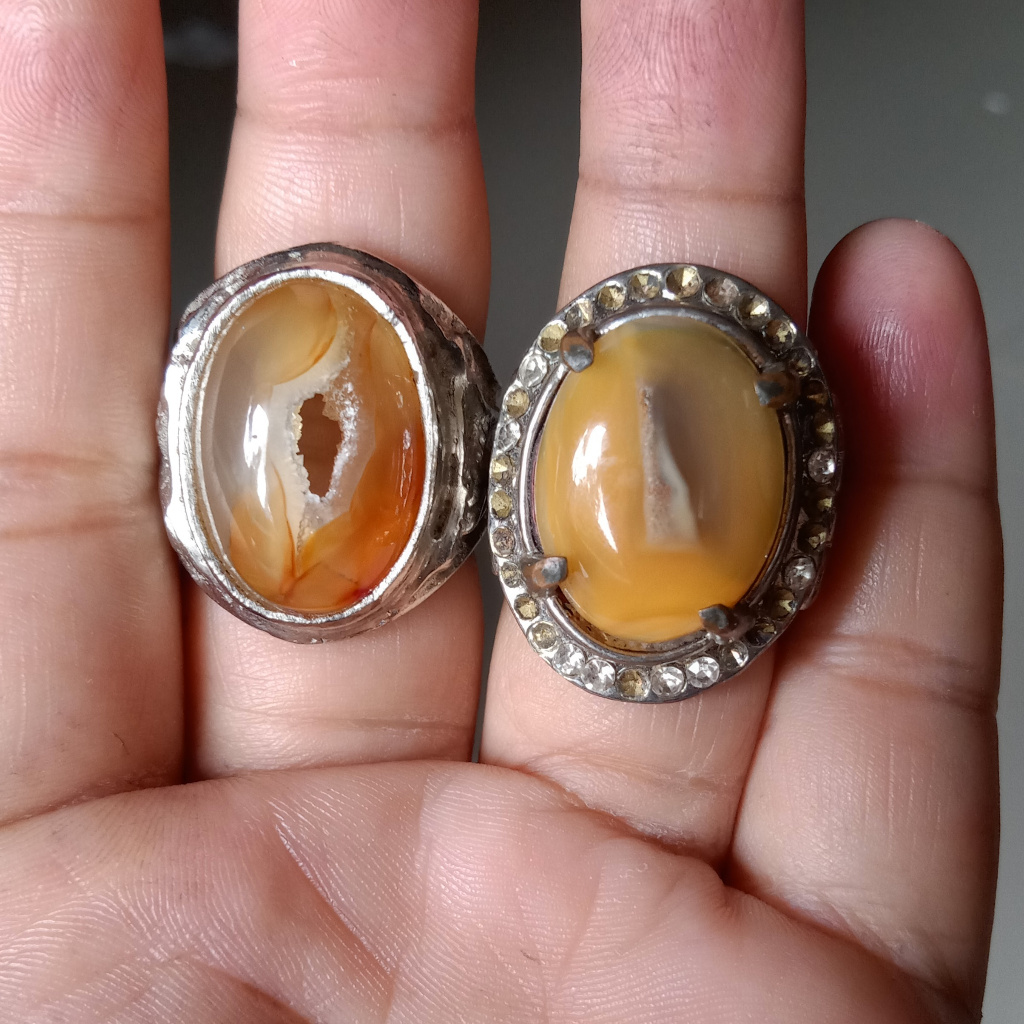 Cincin Batu Akik Asli Sulaiman Madu Motif Combong Kristal Unik dan Antik