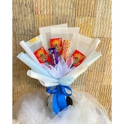 

Bingkisan Coklat Campur (SILVERQUEEN 58gr + POCKY + DAIRY MILK 30gr ) Bingkisan Wisuda/birthday/Hari Guru/Valentine