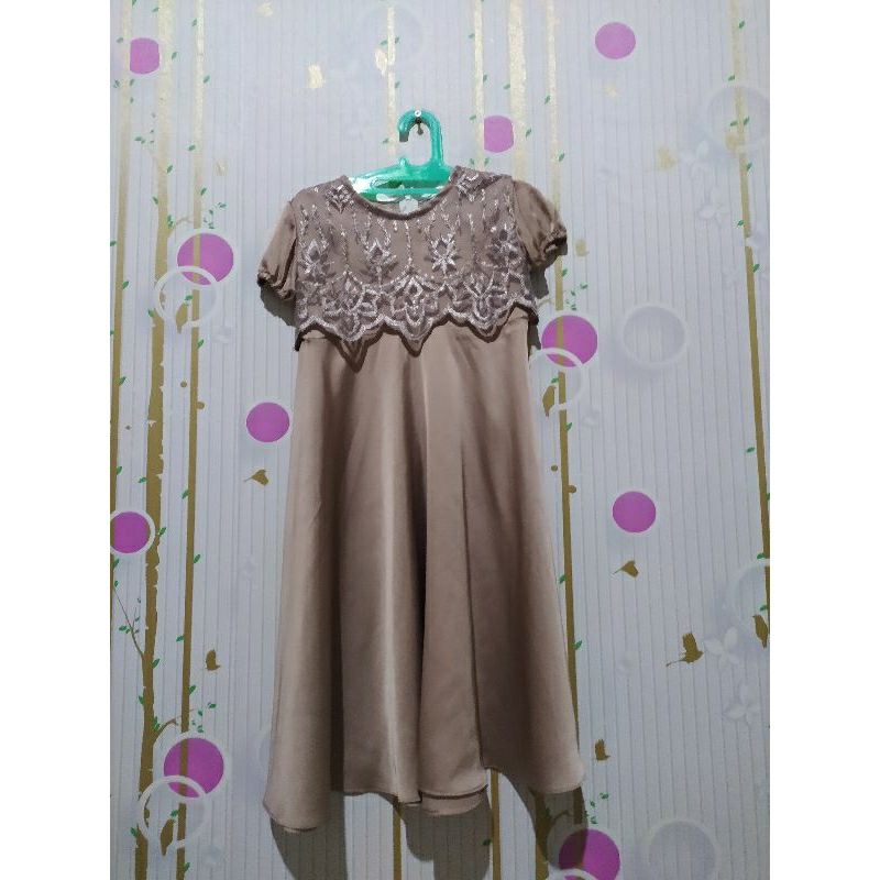 gaun dress anak cewek umur 3 tahun coklat abu