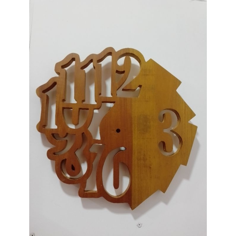 jam dinding motif/ jam dinding kayu jati unik/ jam dinding kayu jati terbaru/wall clock
