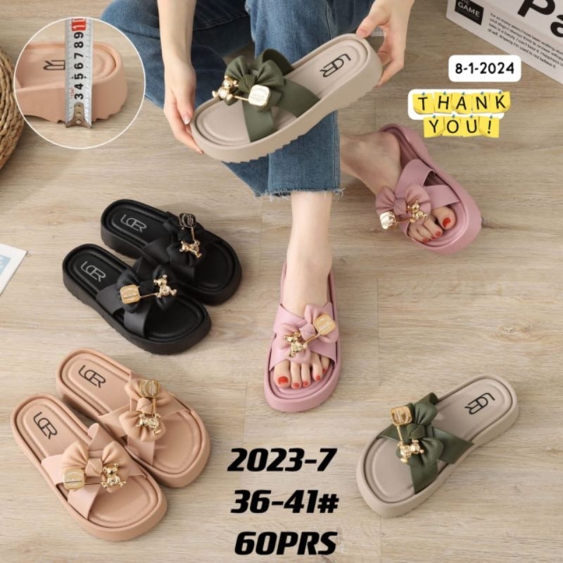 Sandal Selop Jelly Wedges Model Pita