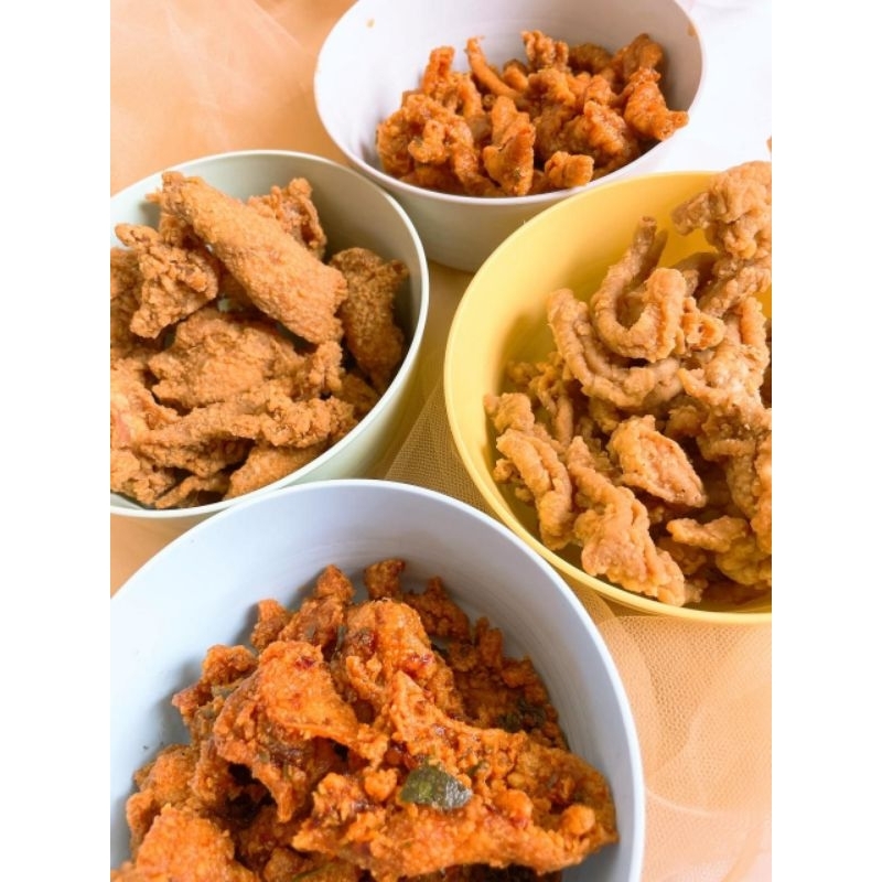 

kulit ayam krispi renyah pedas gurih