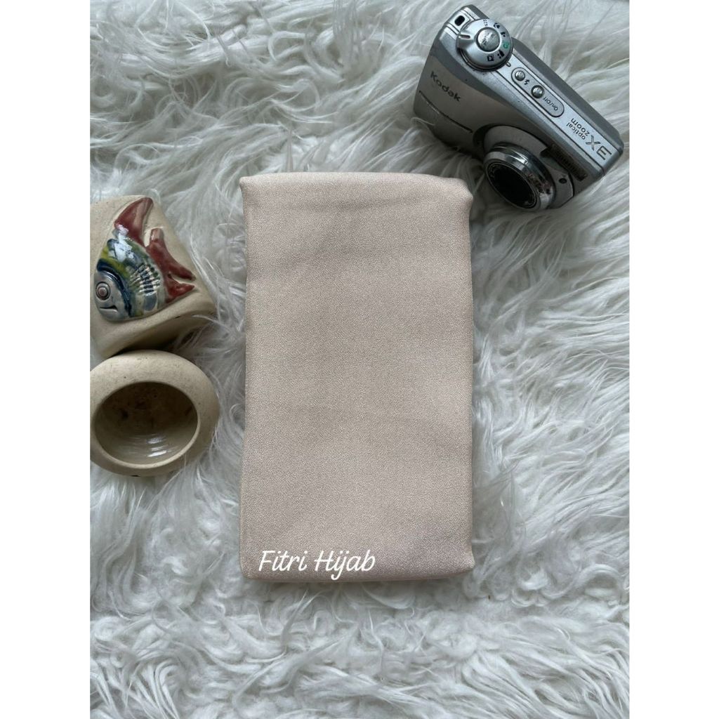 Hijab segiempat Nur sinar | hijab segiempat luxury | hijab segiempat glamour | hijab segiempat Glitt