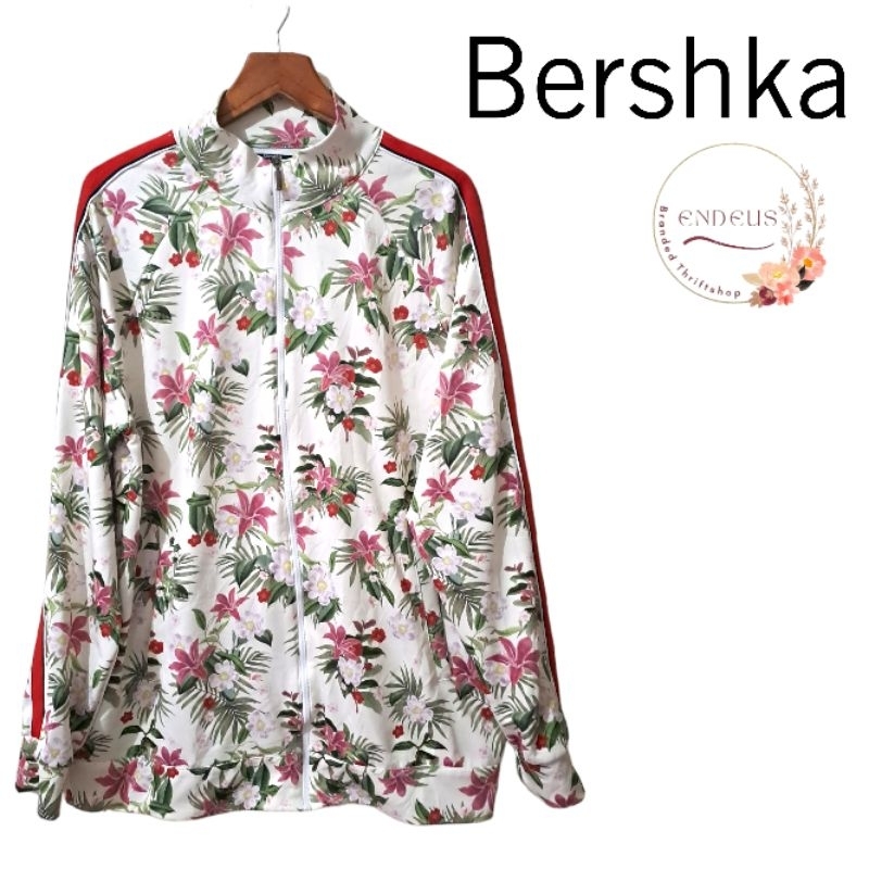 TRACKTOP JAKET CEWEK BERSHKA SIZE XL MOTIF BUNGA