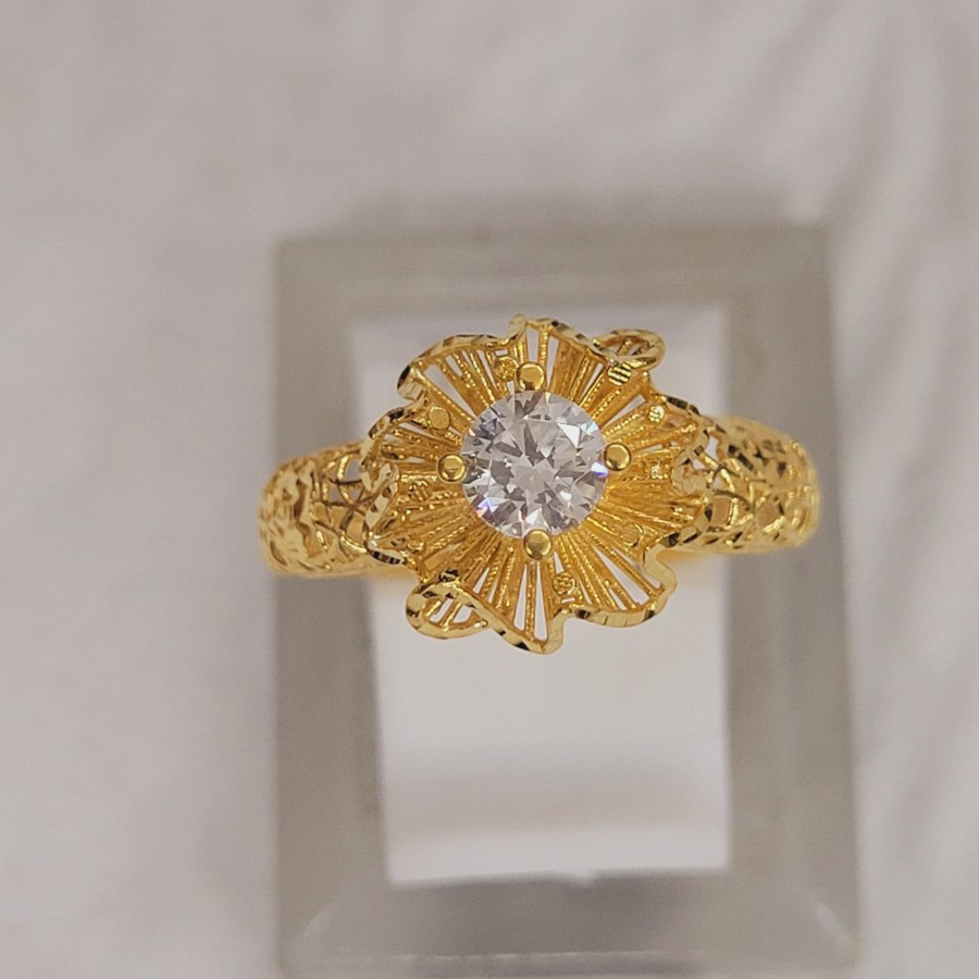 cincin solitaire bunga emas 70% 700 70 % variasi