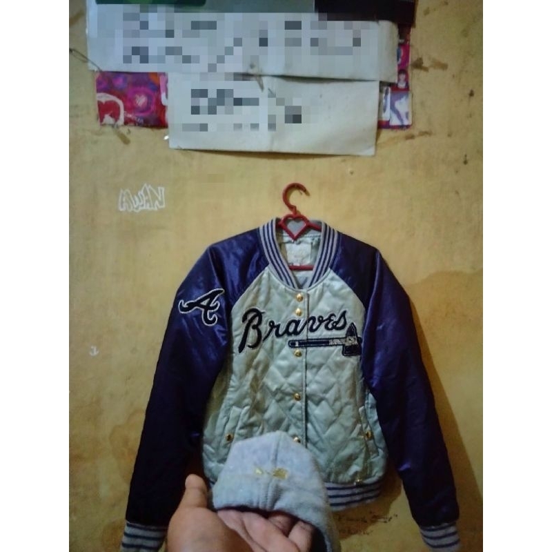 varsity MLb jaket