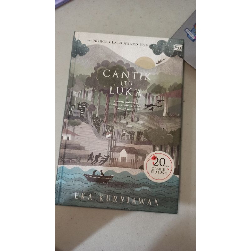 CANTIK ITU LUKA HARD COVER