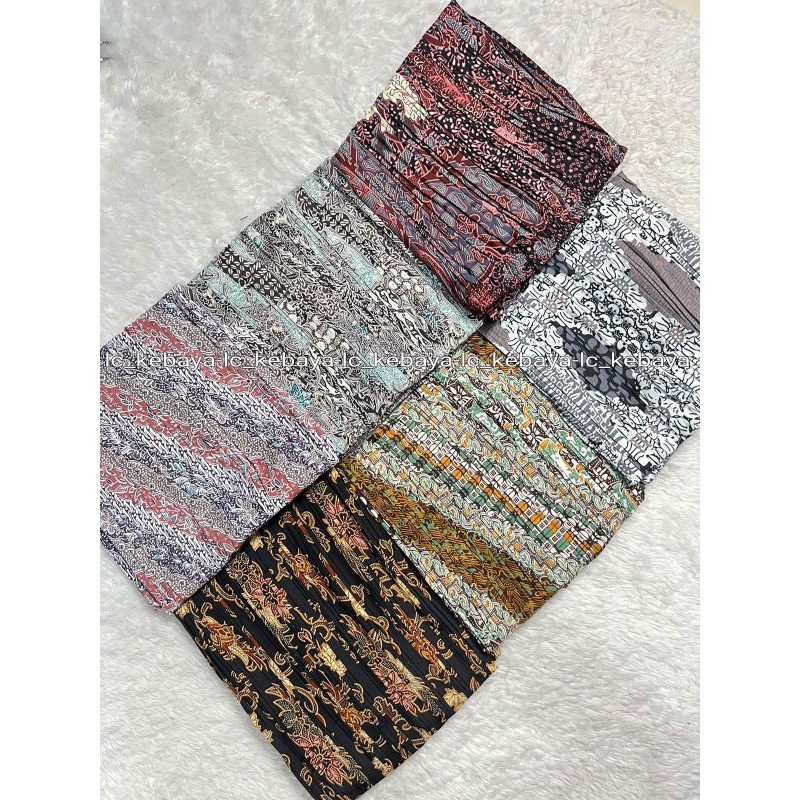 Bawahan batik-Rok plisket-Rok lilit-Bawahan kebaya-Bawahan kebaya wisuda-Bawahan kebaya modern