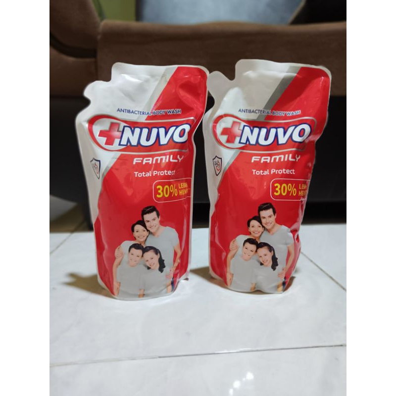 Sabun cair nuvo 825ml