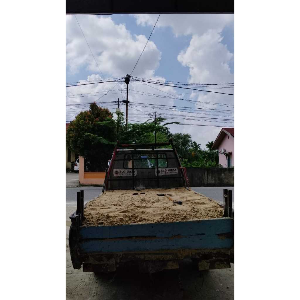 Pasir Cor Beton  pasir yang digunakan sebagai bahan campuran semen untuk pengecoran struktur. Isi 1 