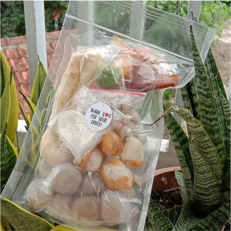 

baso aci isi ayam suir mercon