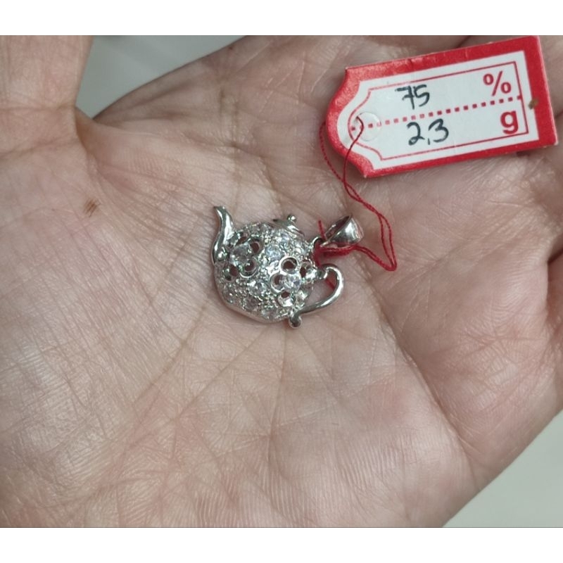 Liontin emas 75 teko