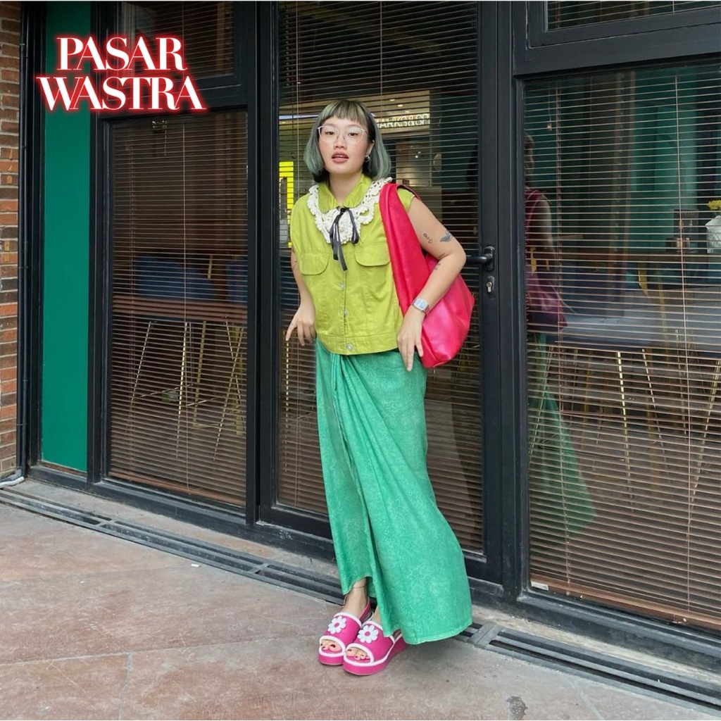 PASAR WASTRA - KAIN BATIK OMARA