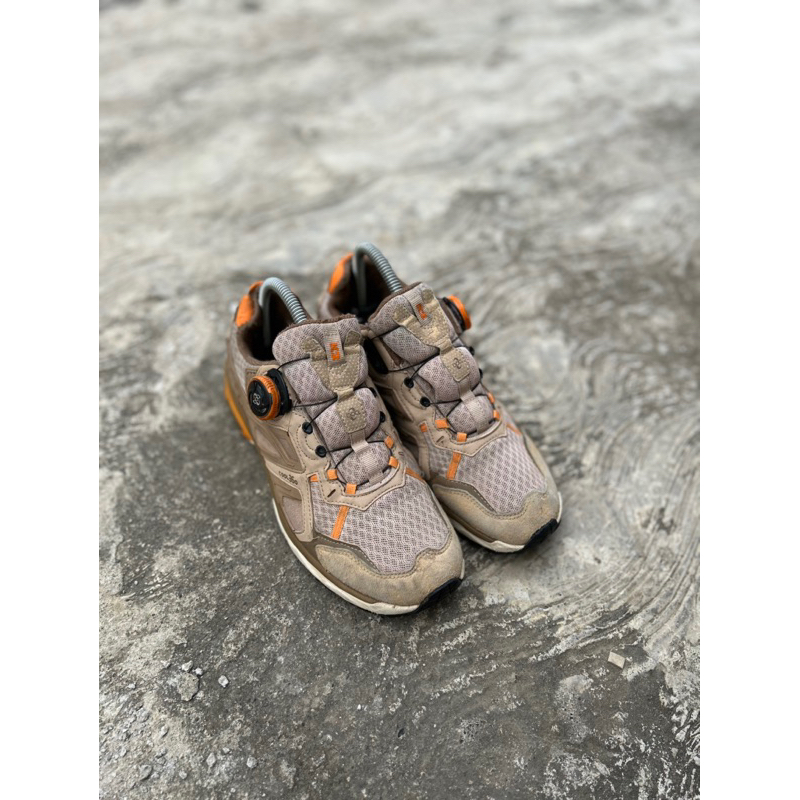 Sepatu gunung second original k2