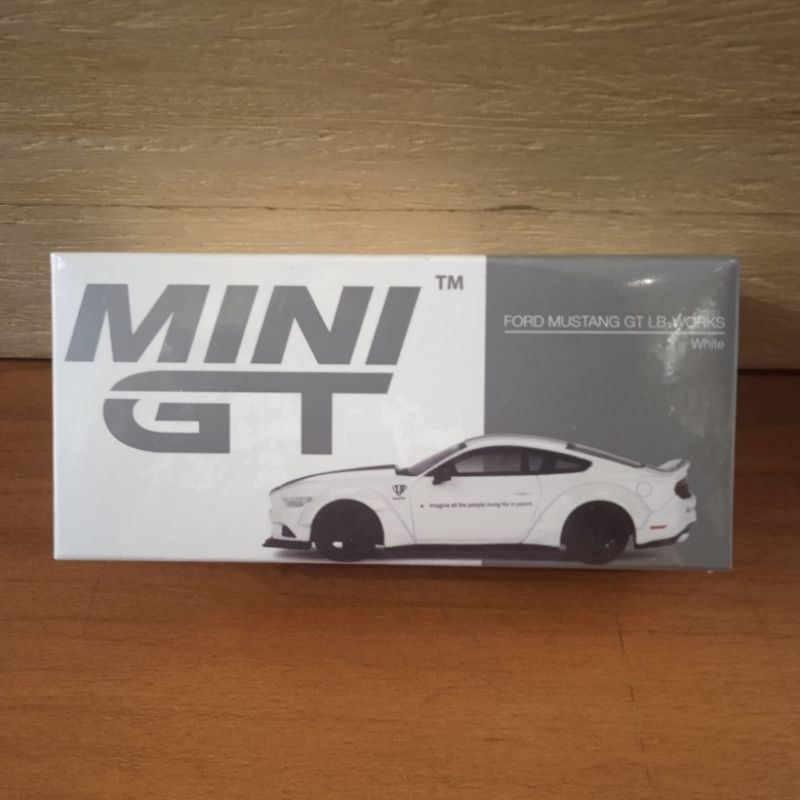 MINIGT 646 FORD MUSTANG GT LB-WORKS WHITE MINI GT