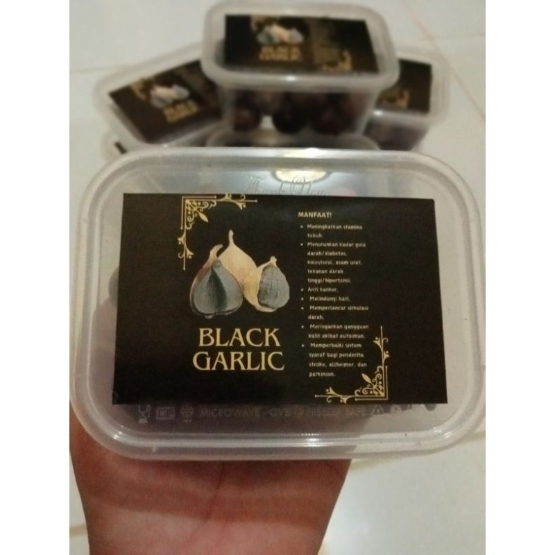

black Garlic