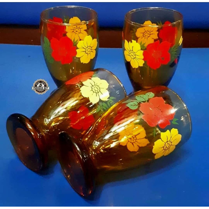 Gelas lawas motif bunga