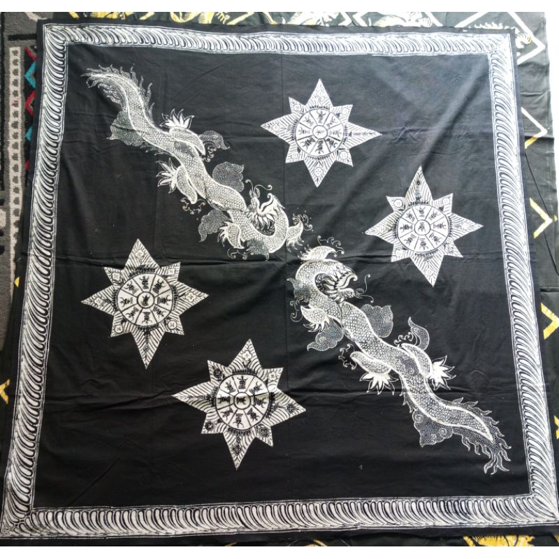 Udeng Batik Tulis Surya Majapahit