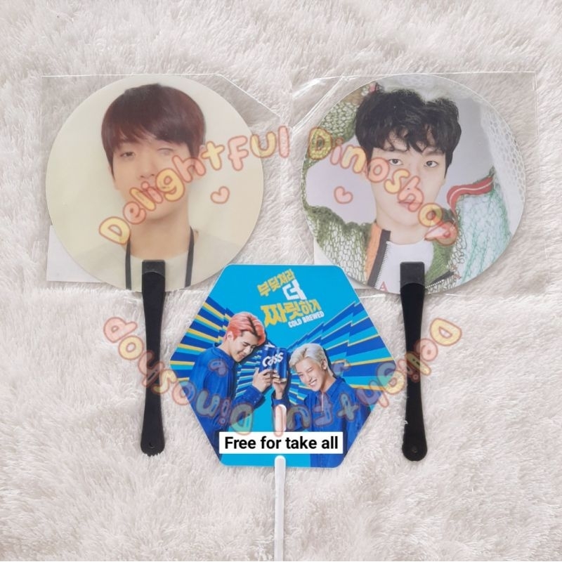 (READY STOCK) EXO OFFICIAL MERCHANDISE GOODS HAND FAN HANDFAN KIPAS BAEKHYUN CHANYEOL SEHUN SUM SMTO