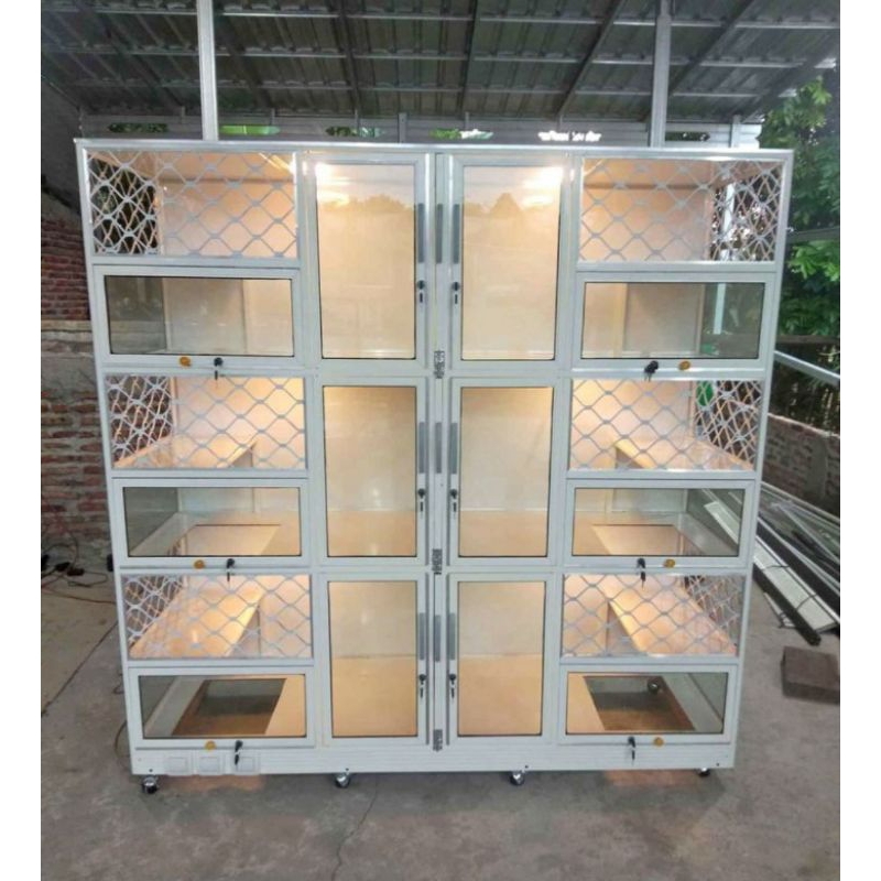 Kandang Kucing aluminium kaca 2 sampai 6 pintu