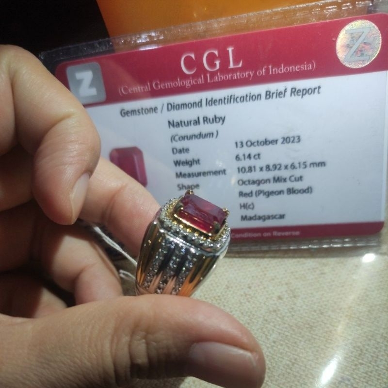 Batu Natural Ruby