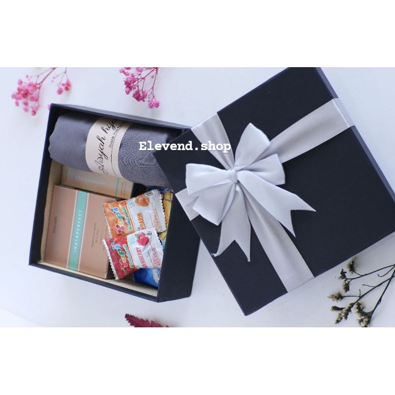 

Gift / Kado / Box