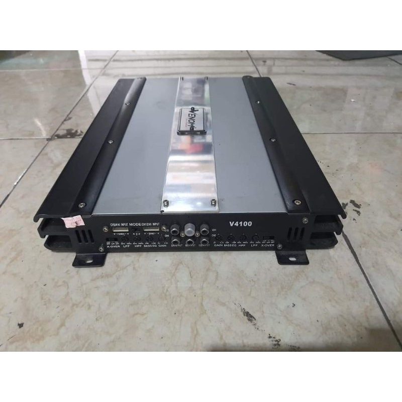Power amplifier mobil 4channel venom v4100
