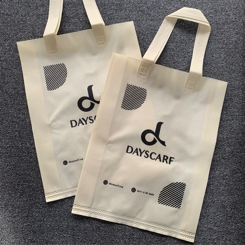 

dayscarf - paperbag tas belanja kado hadiah hampers