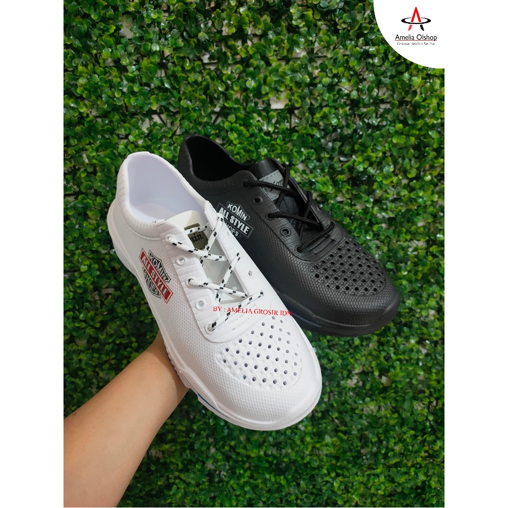 Sepatu Karet Pria / Sepatu Komin Hitam Putih 39-44 / Sepatu Sneakers / Sepatu Komin All Style Pria