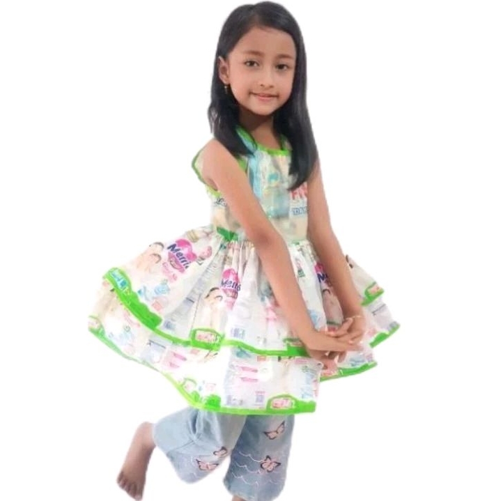 Kostum baju karnaval anak perempuan 6-7 tahun daur ulang plastik