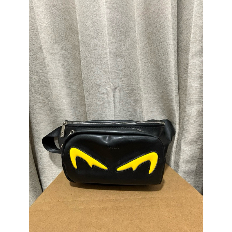 Tas Selempang Fendi Waist Bag