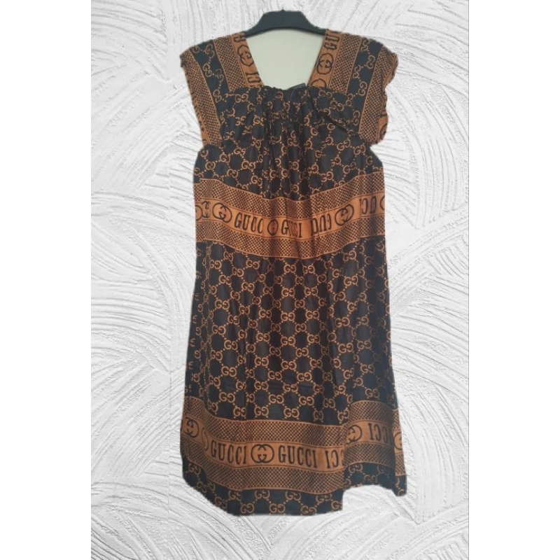 Daster Jumbo Kerut Dada Lengan Pendek