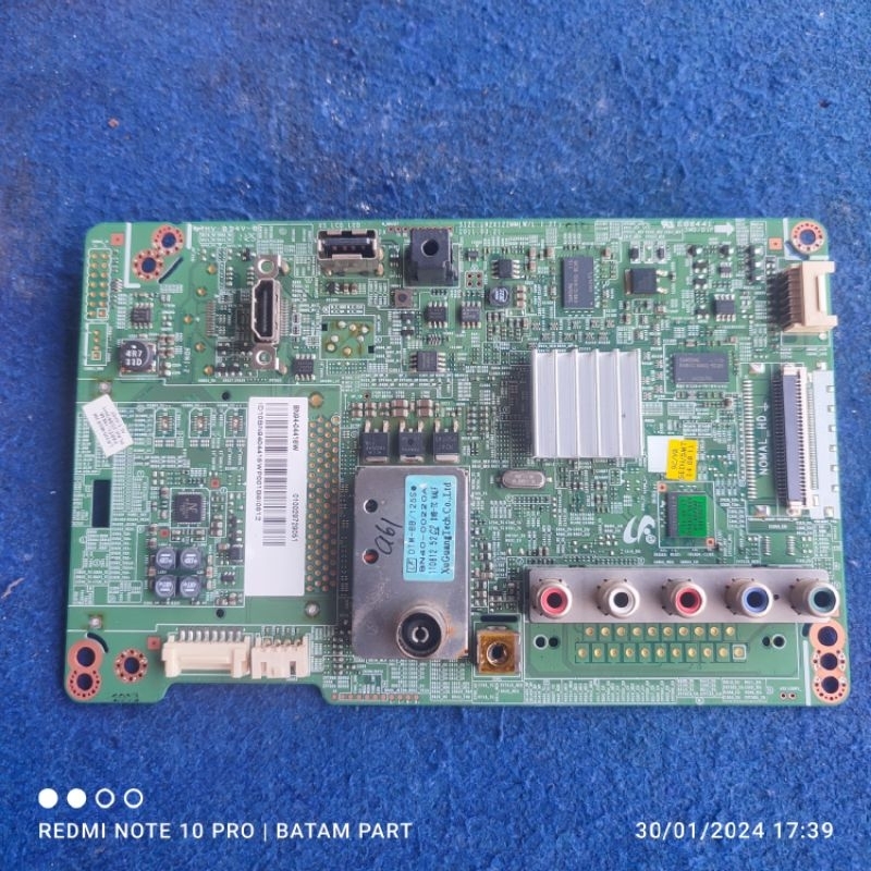 MB MAINBOARD MOTHERBOARD MESIN TV LCD SAMSUNG LA 32D403 E2M - LA32D403E2M