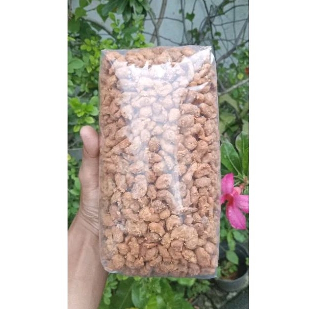 

kacang mete patahan mateng crsipy 1kg