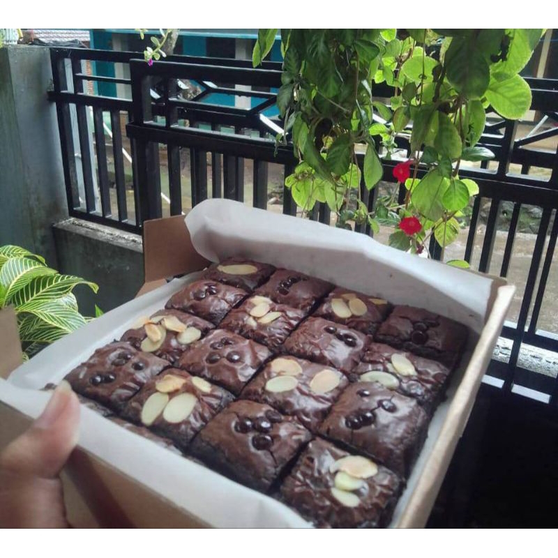 

miuty brownies