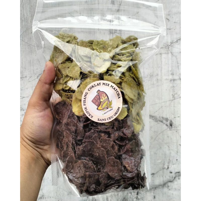 

KERIPIK PISANG COKLAT RENYAH MIX MATCHA 200gram