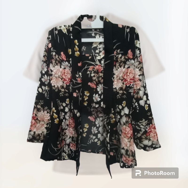 Kebaya Kutubaru Motif Bunga