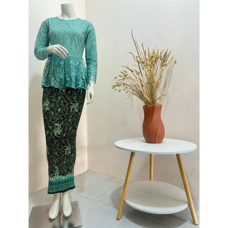 ATASAN KEBAYA PITA TILE/KEBAYA TILE MODERN/KEBAYA WISUDA/KEBAYA REMAJA/KEBAYA SERAGAM