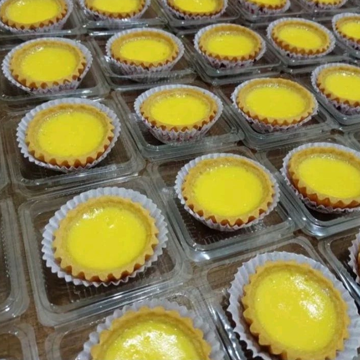 

PIE SUSU (EGG TART)(20)