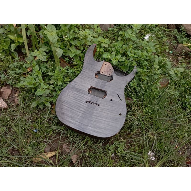 Body Gitar Ibanez RG6003FM