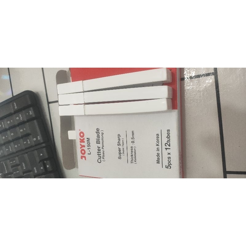 

isi cutter joyko besar L 150 M harga pertabung isi 5 pcs