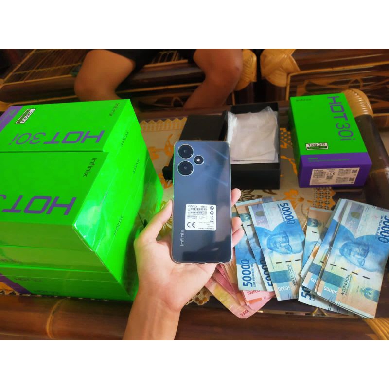 infinix hot ram 8/256gb