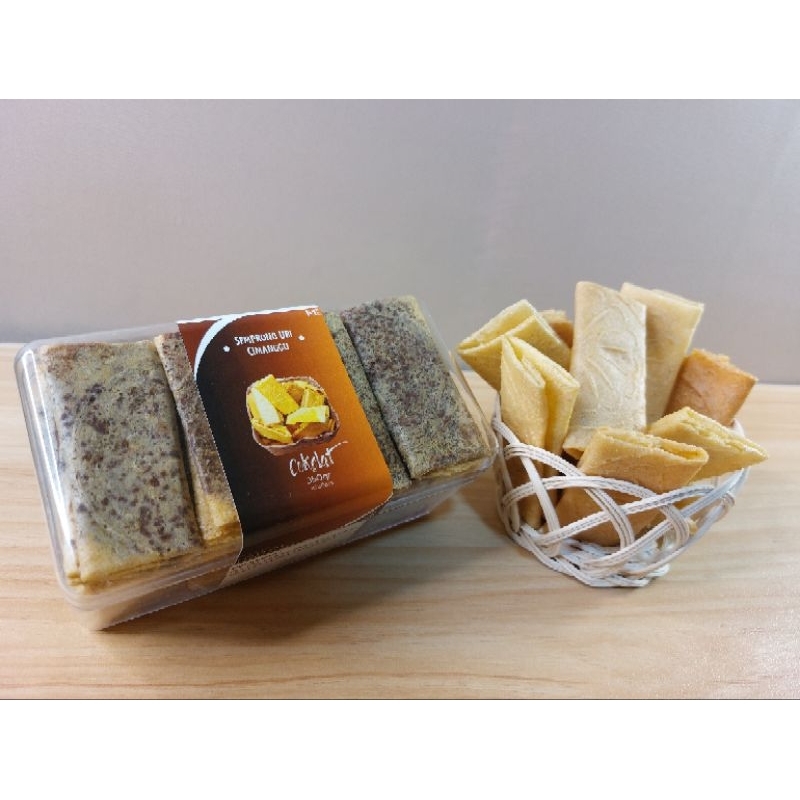 

Semprong ubi jalar isi cokelat