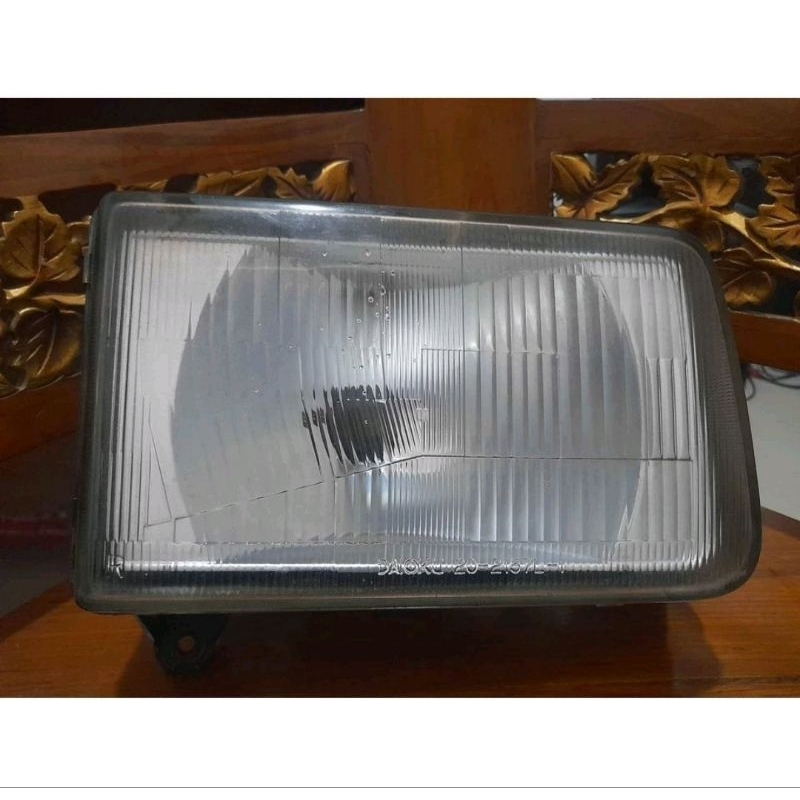 headlamp lampu depan utama isuzu panther ( original copotan mobil )